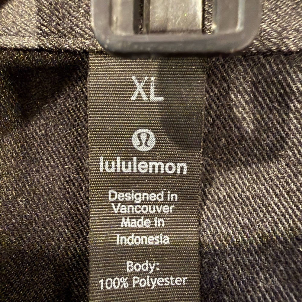 Lululemon Masons Peak Gray Black Plaid Long Sleeve Button Up Flannel Size XL - Picture 5 of 5